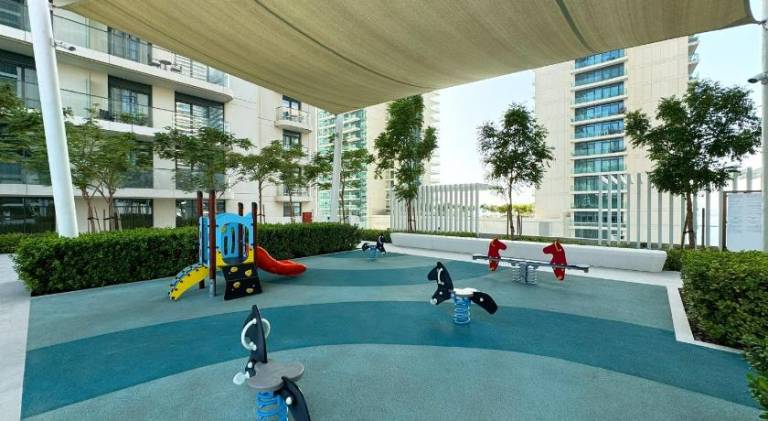 2BR Beachfront Apt with Stunning Dubai Marina View — photo 5