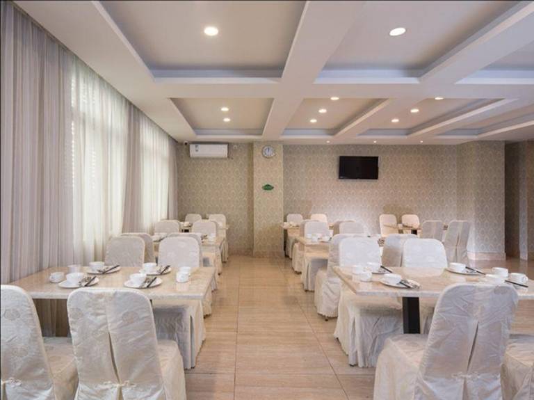 Vienna 3 Best Hotel Dongguan Liaobu Auto City — photo 2