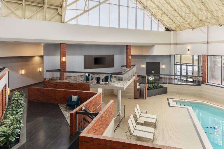 Holiday Inn Oakville Centre By IHG — photo 3