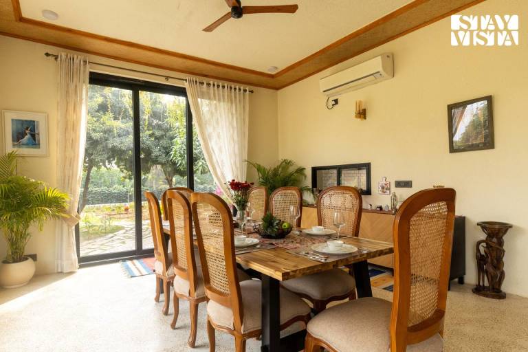 Villa with terrace, garden & private pool | Perfect for remote work | Pet-friendly — photo 5