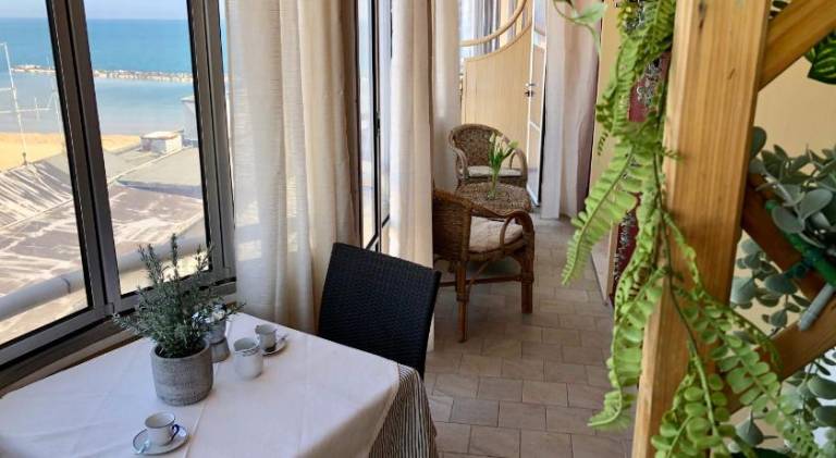Rental apartment with terrace | Next to the beach | Pet-friendly — photo 2