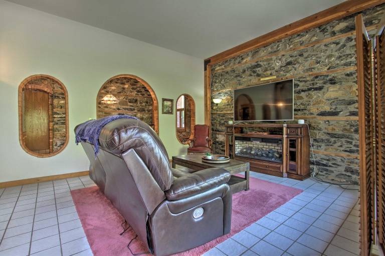 Historic Helena Retreat - Near Dtwn & Mt Helena! — photo 4