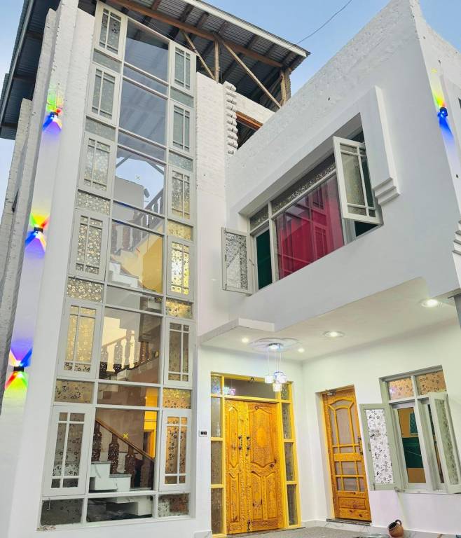 Lovely vacation home with yard | Water view | Suitable for remote work | Pets allowed — photo 4