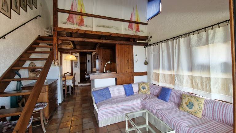 Family-friendly lovely rental apartment with patio | Panoramic view | Pets allowed — photo 4