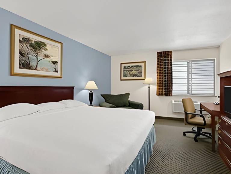 Super 8 By Wyndham Washington