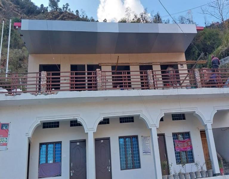 Bed and breakfast  Phata