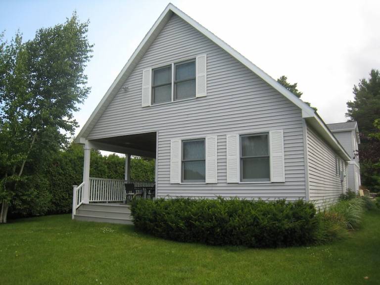 House Lake Leelanau