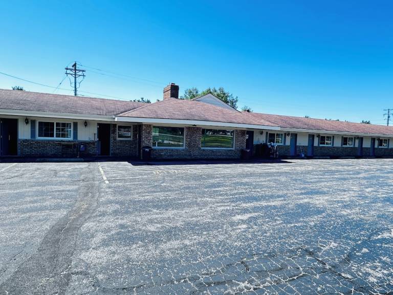 Motel  Manistique