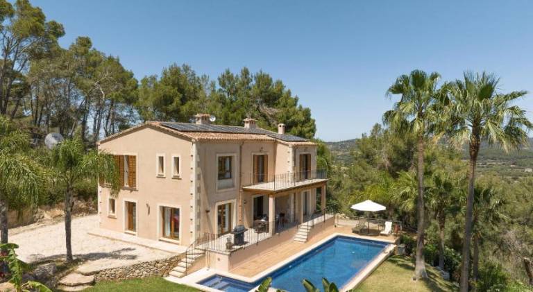 Villa with jacuzzi & pool in Felanitx