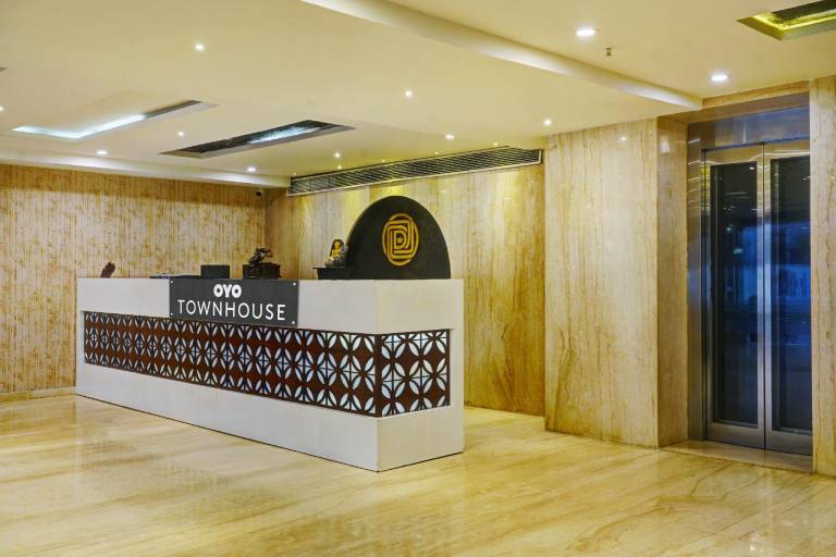 Townhouse Dev s Inn by CJ