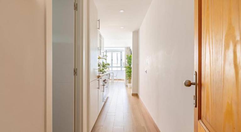 Apartment with pool | Perfect for remote work — photo 5