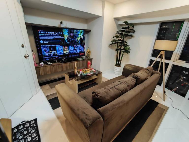 Apartment with pool — photo 3