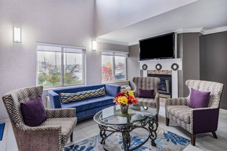 Baymont by Wyndham Gurnee — photo 2