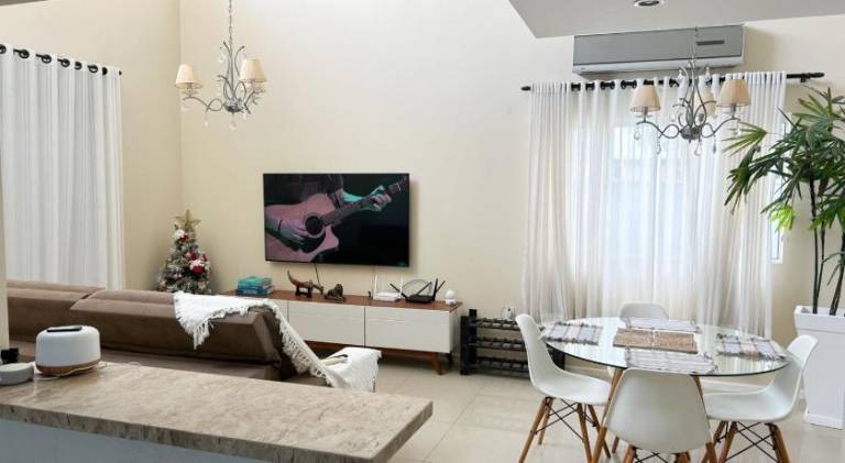 Spacious vacation home | Pet-friendly — photo 3