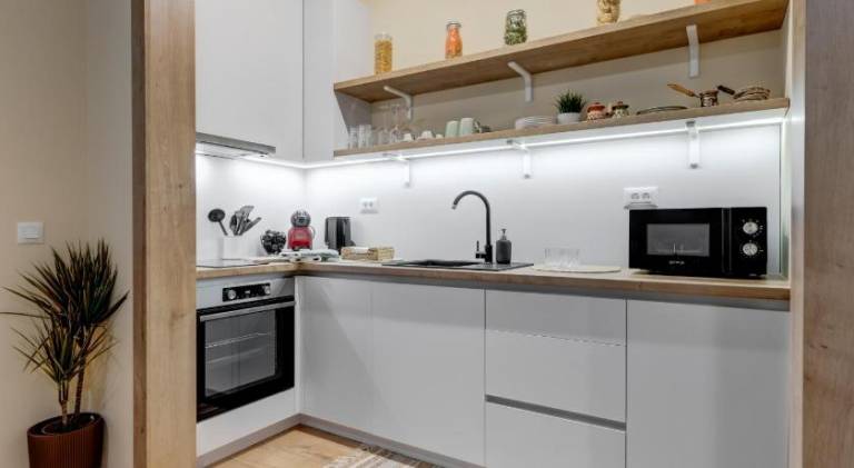 Apartment | Near Alexander Nevsky Cathedral | Pet-friendly — photo 5