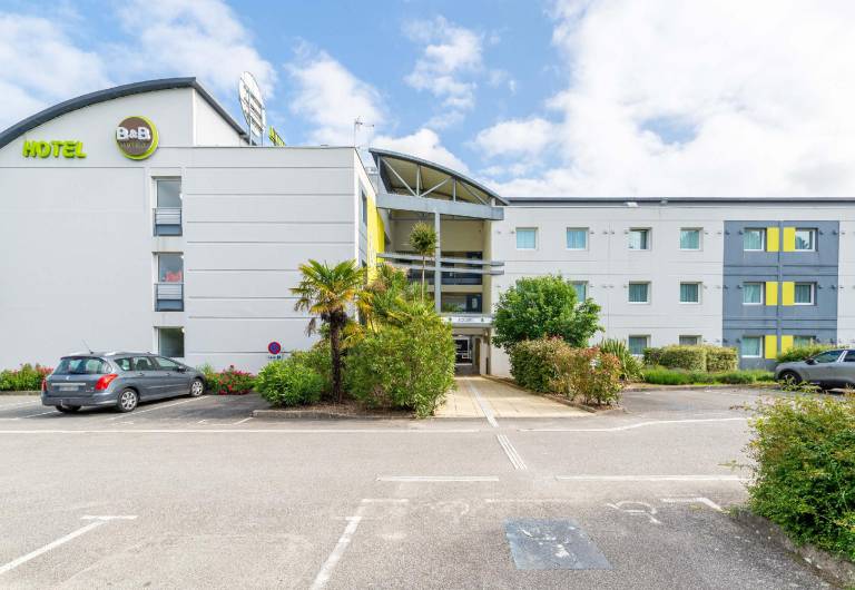 B&B HOTEL Nantes Aeroport in Nantes