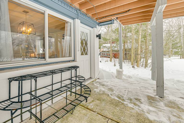 3 Mi to Windham Mountain: Pet-Friendly Apt w/ Yard — photo 4