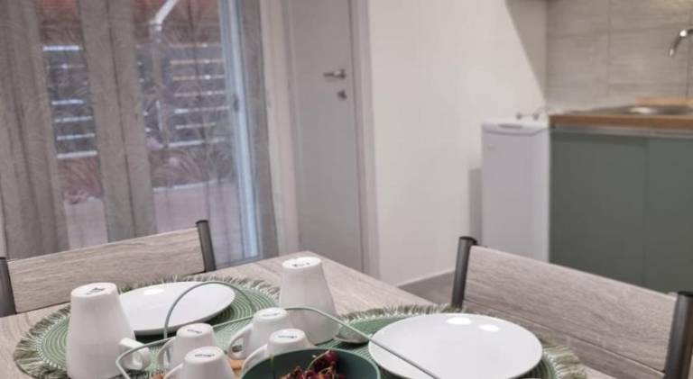 House with 2 rooms for 6 persons — photo 4