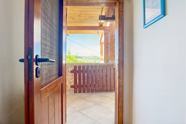 Apartment 'La Mignola - Trilo 4' with Shared Garden, Wi-Fi and Air Conditioning — photo 4