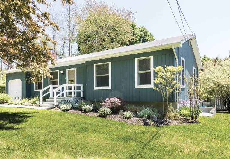House  Shelter Island