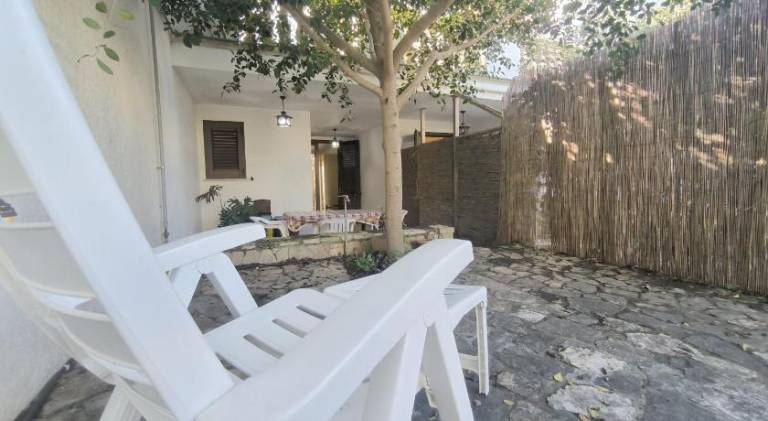 House with garden, patio & barbecue — photo 4