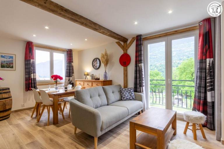 Ferienhaus in La Plagne-Tarentaise, Montalbert für max. 4 Gäste Ferienhaus in La Plagne-Tarentaise, Montalbert für max. 4 Gäste