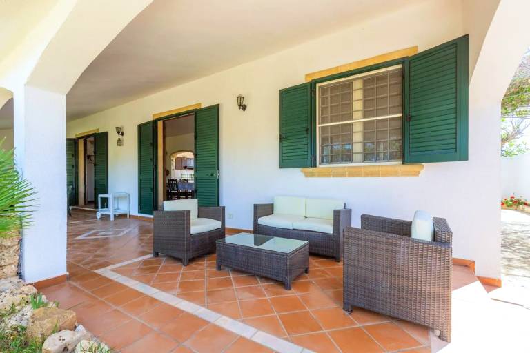 Family-oriented pleasant villa with barbecue & garden | Next to the beach | Pets allowed — photo 3