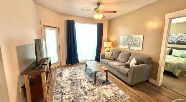 House | Perfect for remote work in Salt