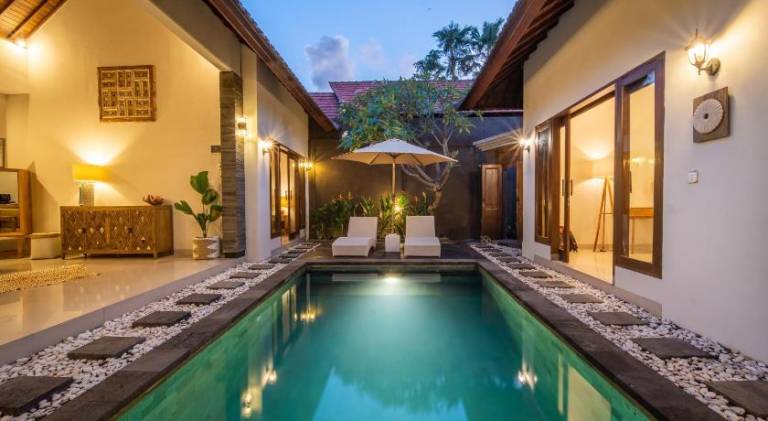 Villa with pool in Kuta