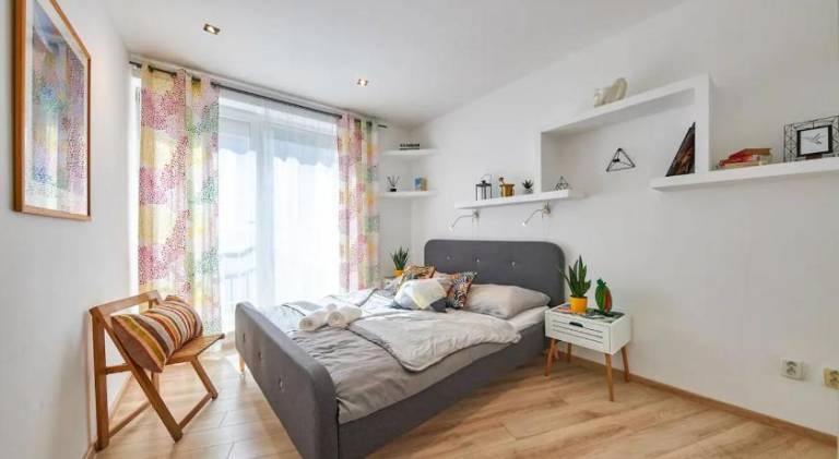 Stylish Apartment Next to Bratislava Castle, top location — photo 2