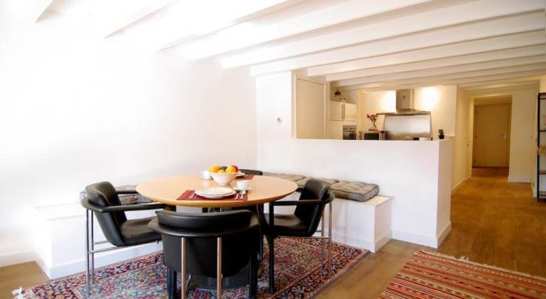 Holiday apartment | Next to Dam Square | Perfect for remote work — photo 3