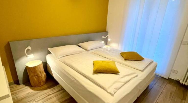 Serviced apartment with pool, terrace & yard | Pets are welcome — photo 2