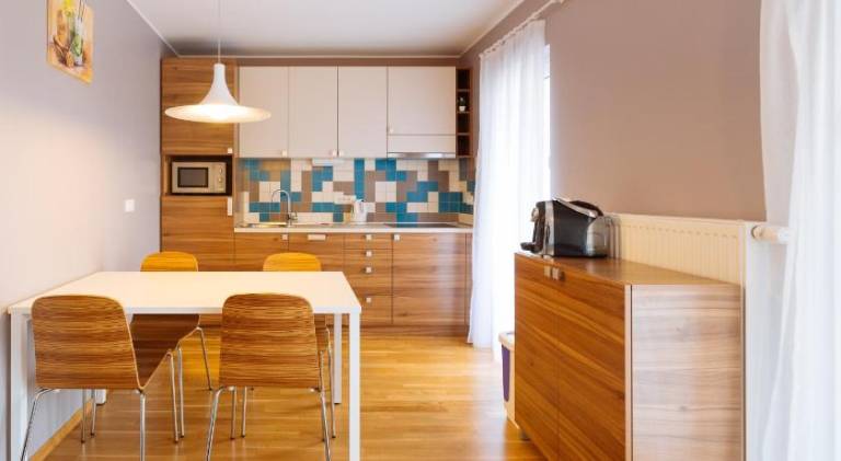 Apartment with 2 rooms for 5 persons — photo 3
