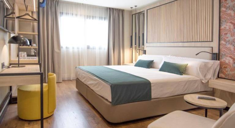 Apartment with pool & patio | Close to Roman temple of Córdoba in Córdoba
