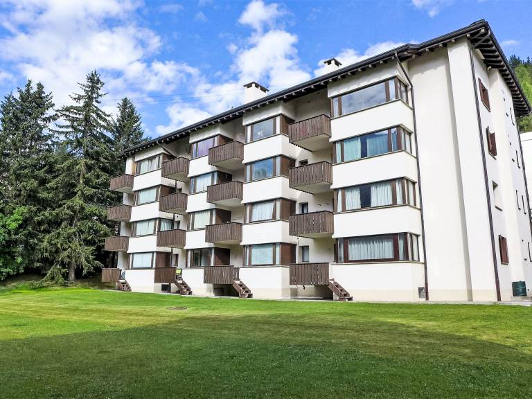 Child-friendly beautiful apartment with garden | Mountain view | Close to the ski | Pets are welcome — photo 5