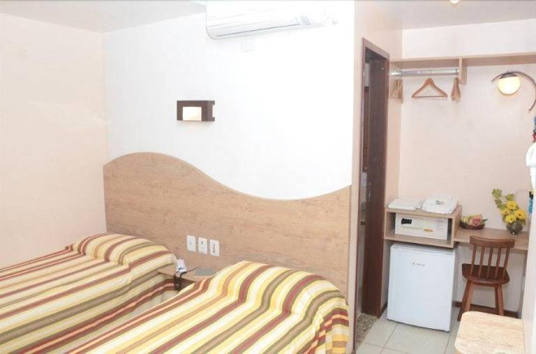 Vitória Praia Hotel — photo 2