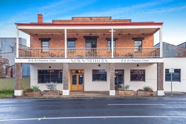 Accommodation  Castlemaine