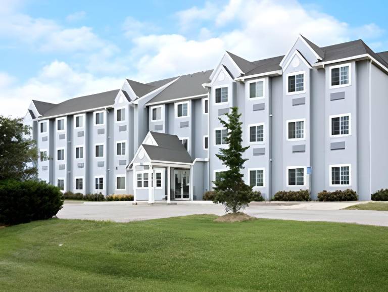 Microtel Inn & Suites by Wyndham Ames