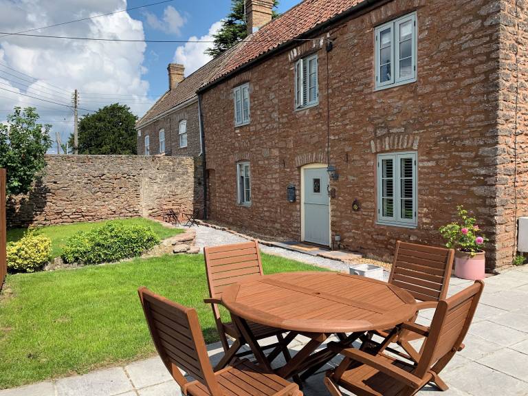 Cottage Draycott
