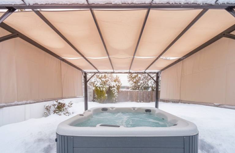 Family Hot Tub 10 Guests Foosball Smart TV