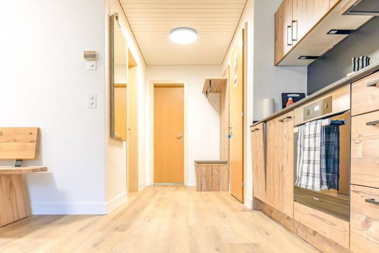 Fully equipped pleasant rental apartment with terrace | Next to the ski | Suitable for remote work | Dogs allowed — photo 5