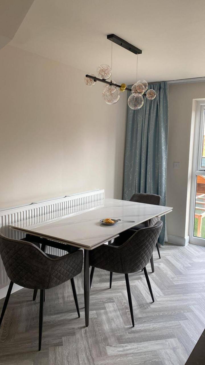 The Cottontail-Modern Private Room With Breakfast — photo 3