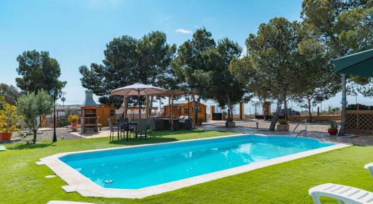 House with pool in Nijar