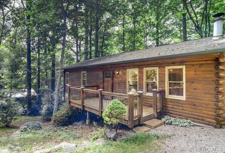 Cabin  Cashiers