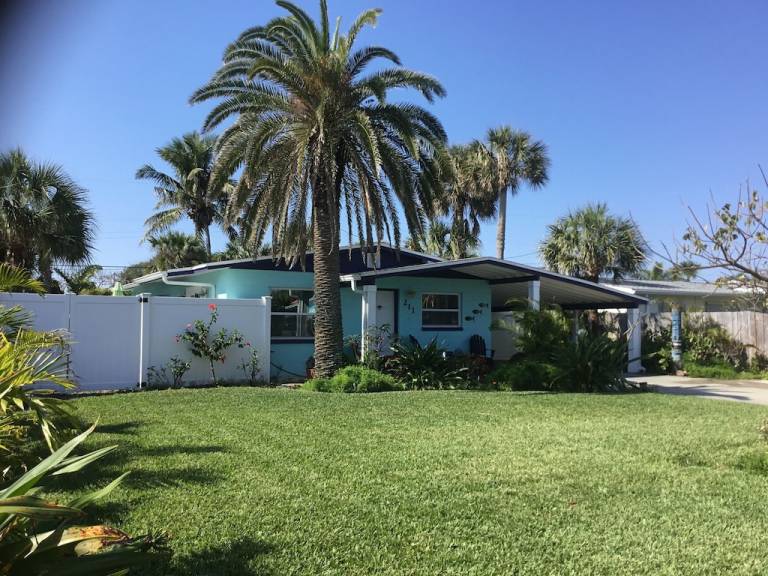 House Cape Canaveral