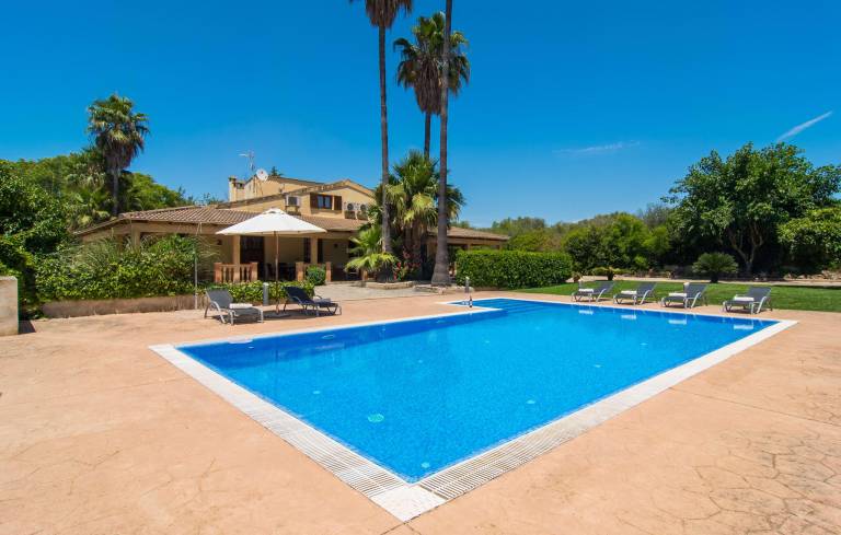 Ferienhaus in Llubí für max. 6 Personen Ferienhaus in Llubí für max. 6 Personen