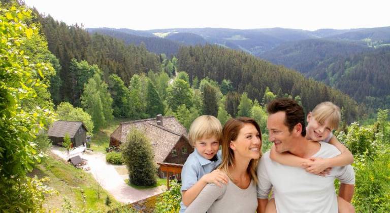 Rental apartment with garden, barbecue & patio in Triberg im Schwarzwald