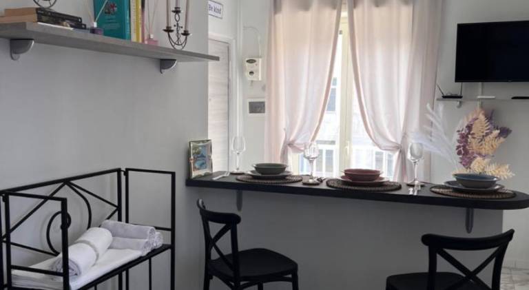 Holiday apartment | Next to Naples Cathedral — photo 4