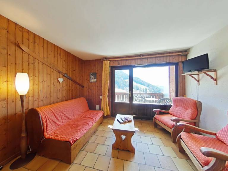 Grand-Bornand Apt 6 pers. 2 bedr. - Ski shuttle, Fireplace, Cleaning included in Le Grand-Bornand