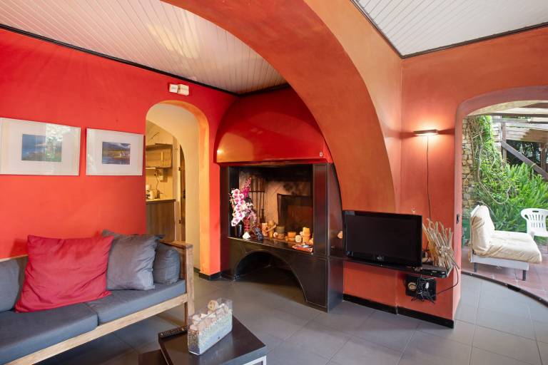 Vacation home with patio, fast internet & grill | Sea view | Suitable for remote work — photo 3